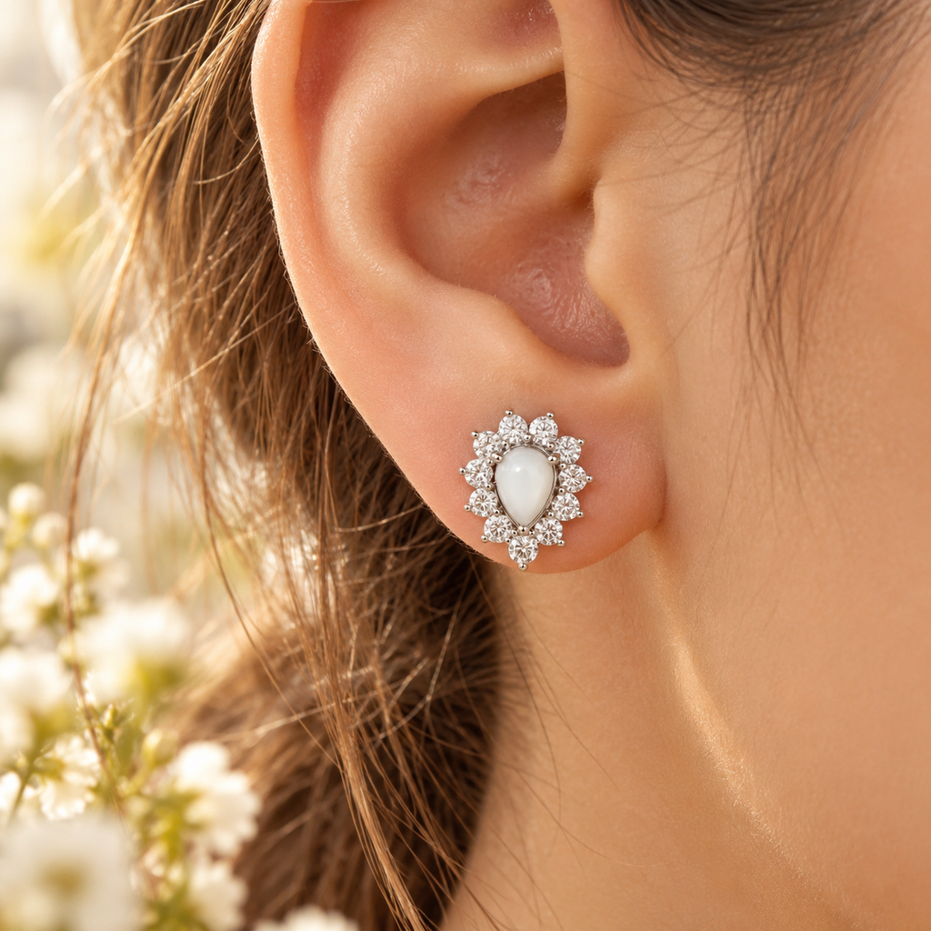Willow - Pear Earrings